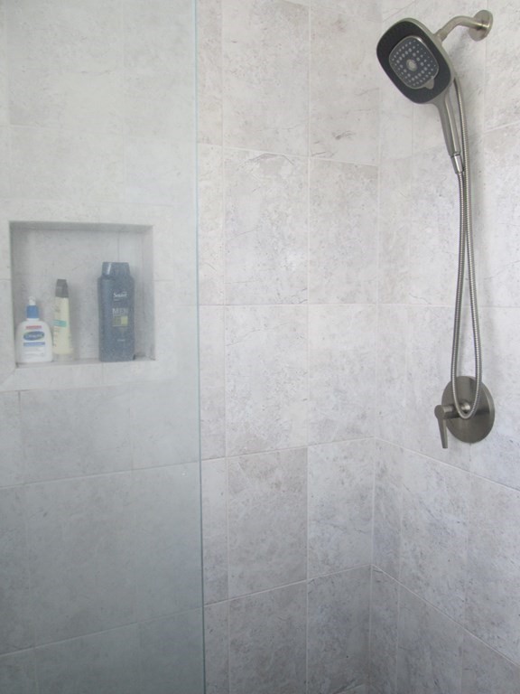 306 Beacon Park Road, Unit 306 Webster, MA 01570 - Photo 33 of 40