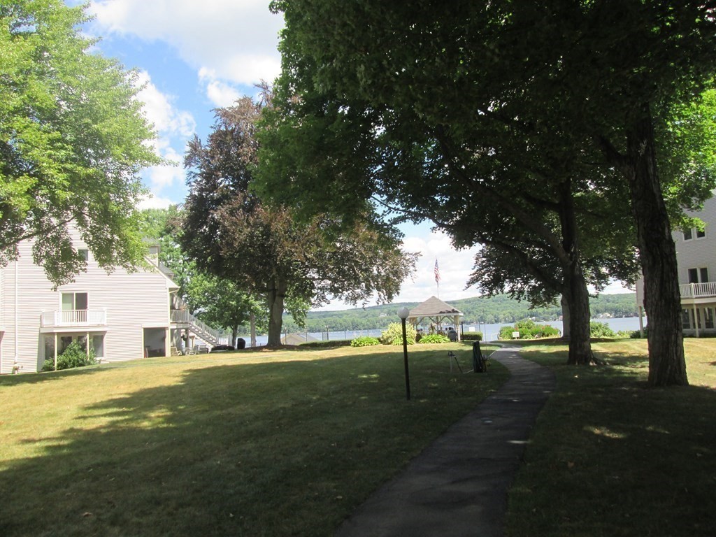 306 Beacon Park Road, Unit 306 Webster, MA 01570 - Photo 8 of 40