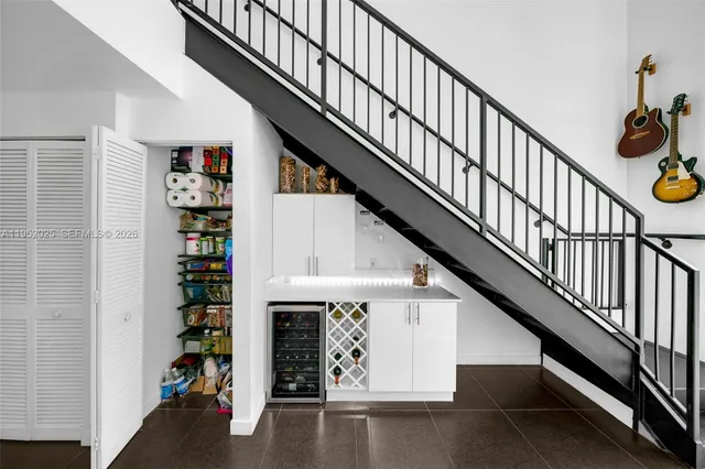 $650,000 | 300 South Biscayne Boulevard, Unit L410, Miami, FL 33131