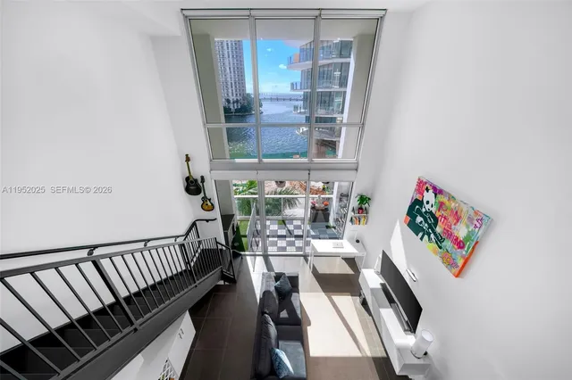 $650,000 | 300 South Biscayne Boulevard, Unit L410, Miami, FL 33131
