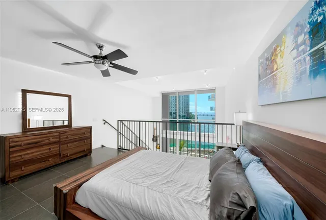 $650,000 | 300 South Biscayne Boulevard, Unit L410, Miami, FL 33131