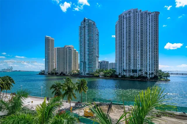 $650,000 | 300 South Biscayne Boulevard, Unit L410, Miami, FL 33131