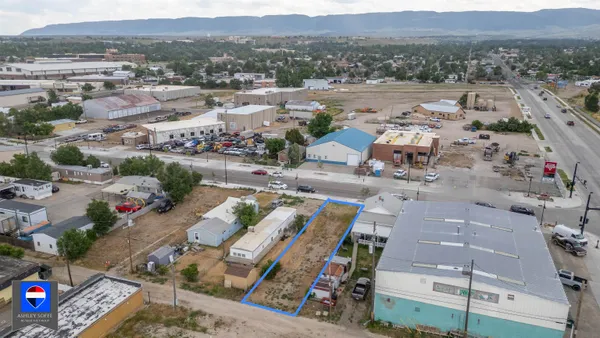 $65,000 | 920 West Midwest Avenue, Casper, WY 82601
