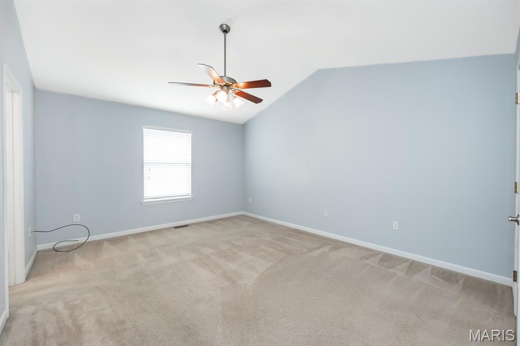 109 Sunnybrooke Troy, IL 62294 - Photo 13 of 38