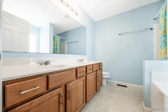 $375,000 | 109 Sunnybrooke, Troy, IL 62294