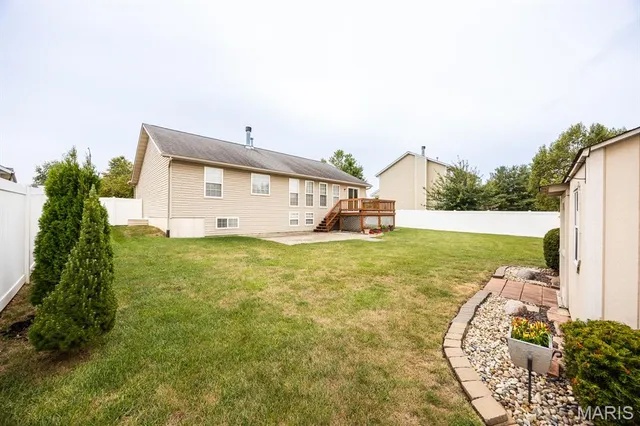 $375,000 | 109 Sunnybrooke, Troy, IL 62294