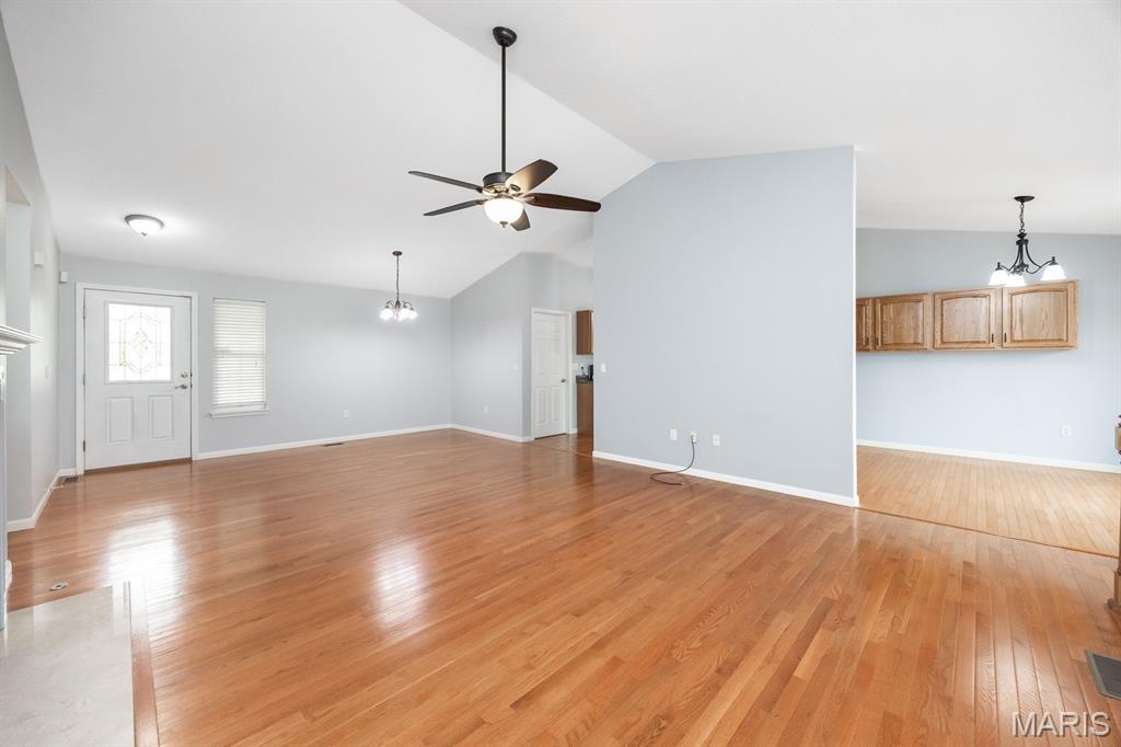 109 Sunnybrooke Troy, IL 62294 - Photo 6 of 38