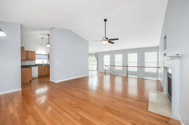 $375,000 | 109 Sunnybrooke, Troy, IL 62294