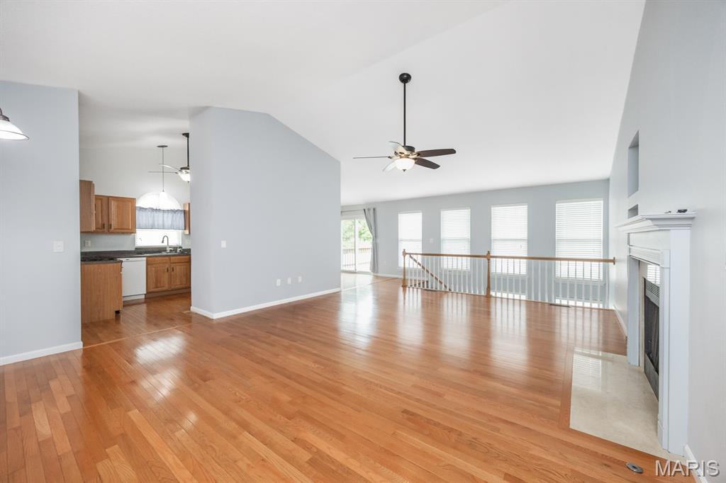 109 Sunnybrooke Troy, IL 62294 - Photo 7 of 38