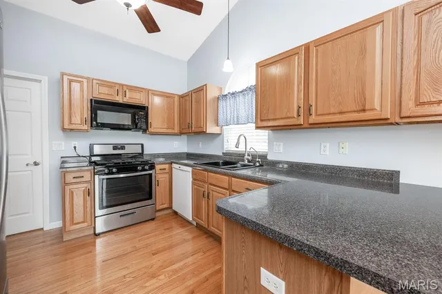 $375,000 | 109 Sunnybrooke, Troy, IL 62294