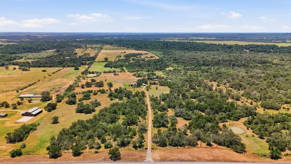 $3,372,540 | 15145 Highway 90 Alternate, Kingsbury, TX 78638