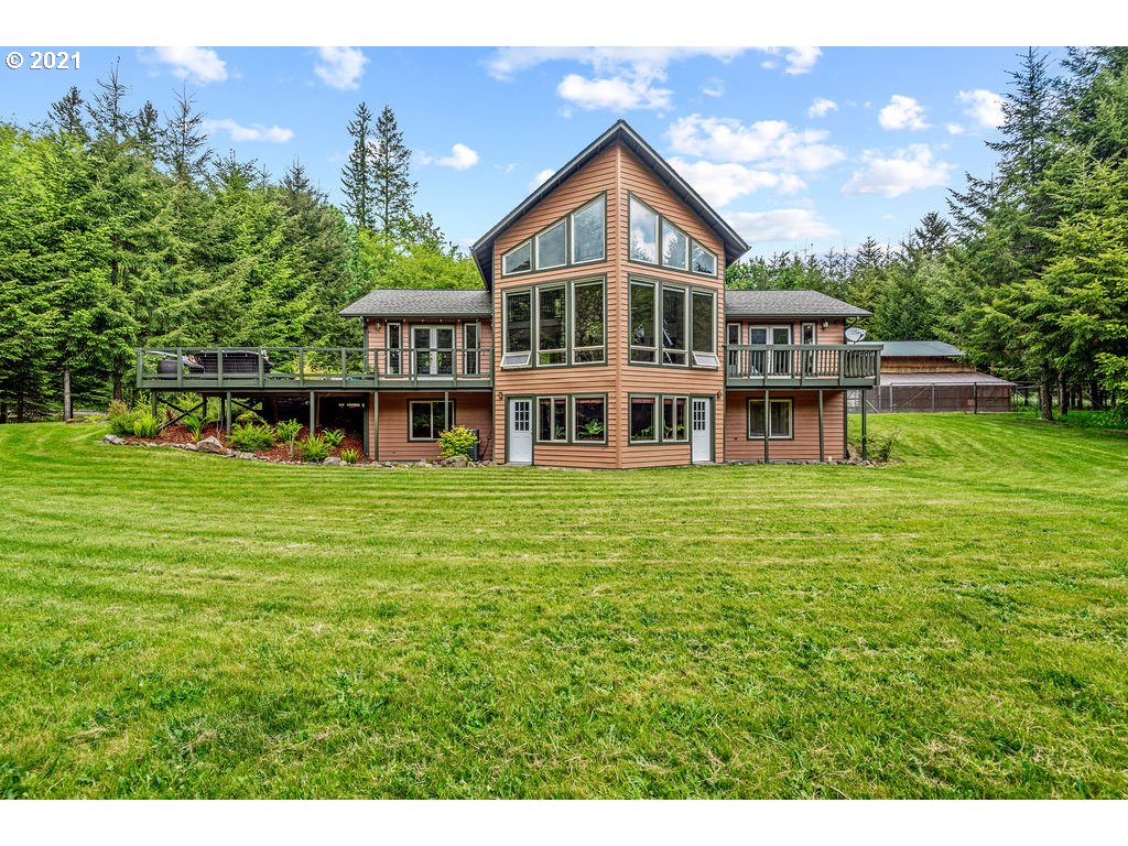 211 Hartford Road Kalama, WA 98625 - Photo 1 of 32 Gallery Image 1
