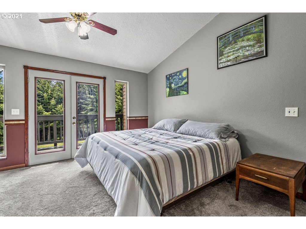 211 Hartford Road Kalama, WA 98625 - Photo 13 of 32 Gallery Image 13