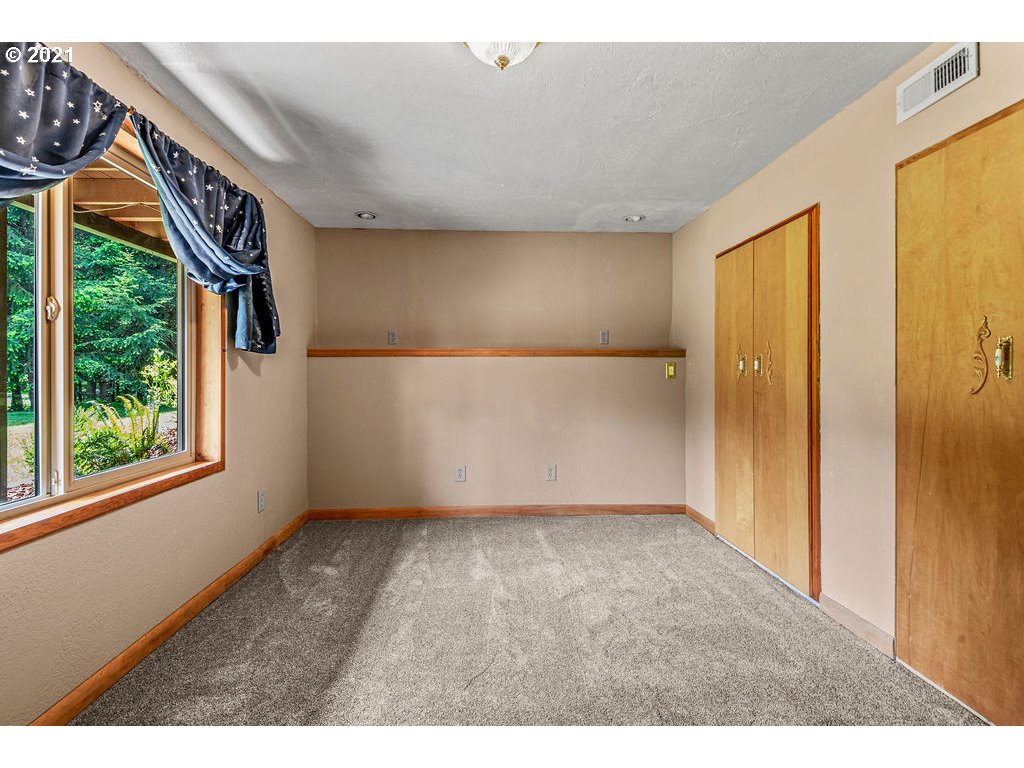 211 Hartford Road Kalama, WA 98625 - Photo 22 of 32 Gallery Image 22