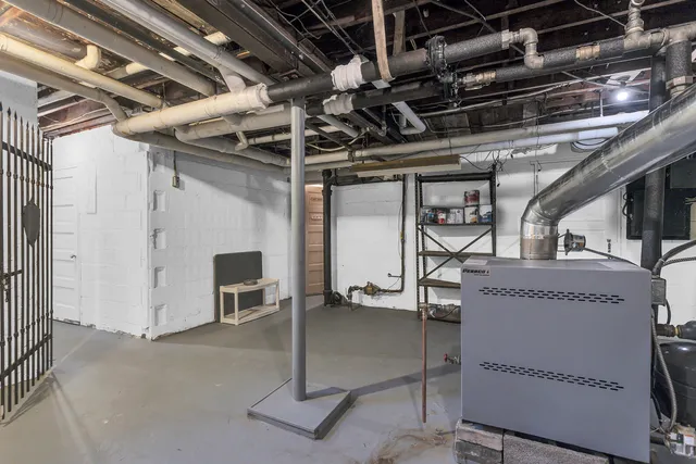 $370,000 | 1000 West Washington Avenue, Jackson, MI 49203