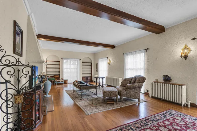 $370,000 | 1000 West Washington Avenue, Jackson, MI 49203