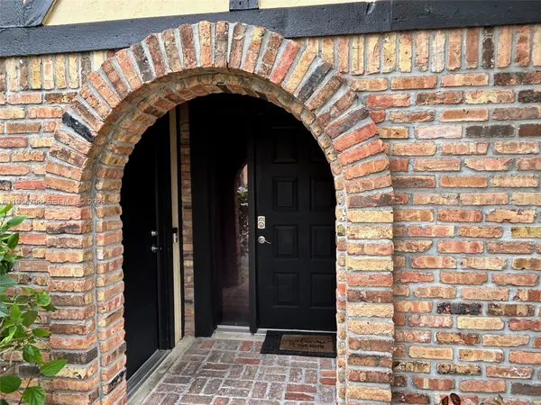$2,400 | 9225 Northwest 49th Place, Unit 9225, Sunrise, FL 33351