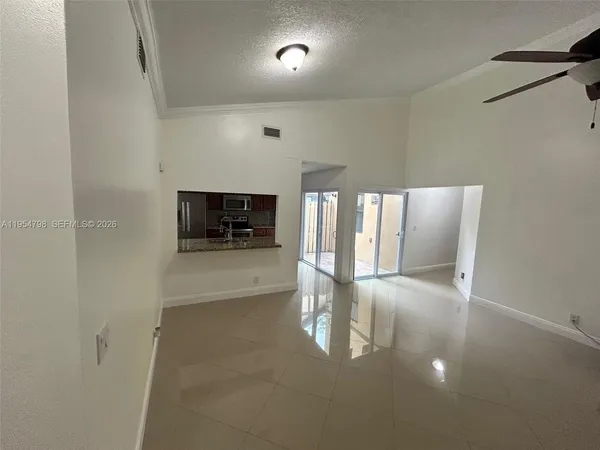 $2,400 | 9225 Northwest 49th Place, Unit 9225, Sunrise, FL 33351