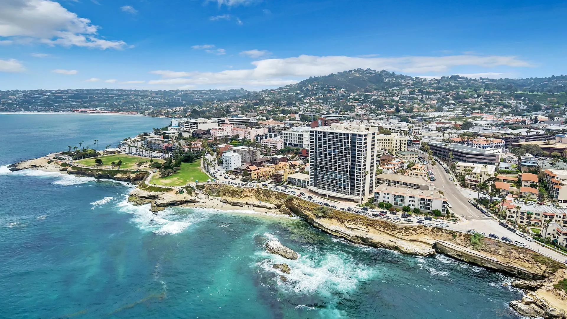 939 Coast Boulevard, Unit 12C La Jolla, CA 92037 - Photo 37 of 41 a view of a city