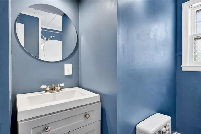 $240,000 | 23 Vernon Street, Rutland, VT 05701