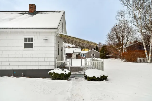 $240,000 | 23 Vernon Street, Rutland, VT 05701