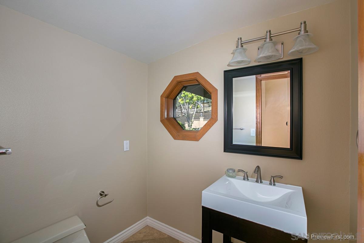 32419 Cole Grade Road Valley Center, CA 92082 - Photo 11 of 24