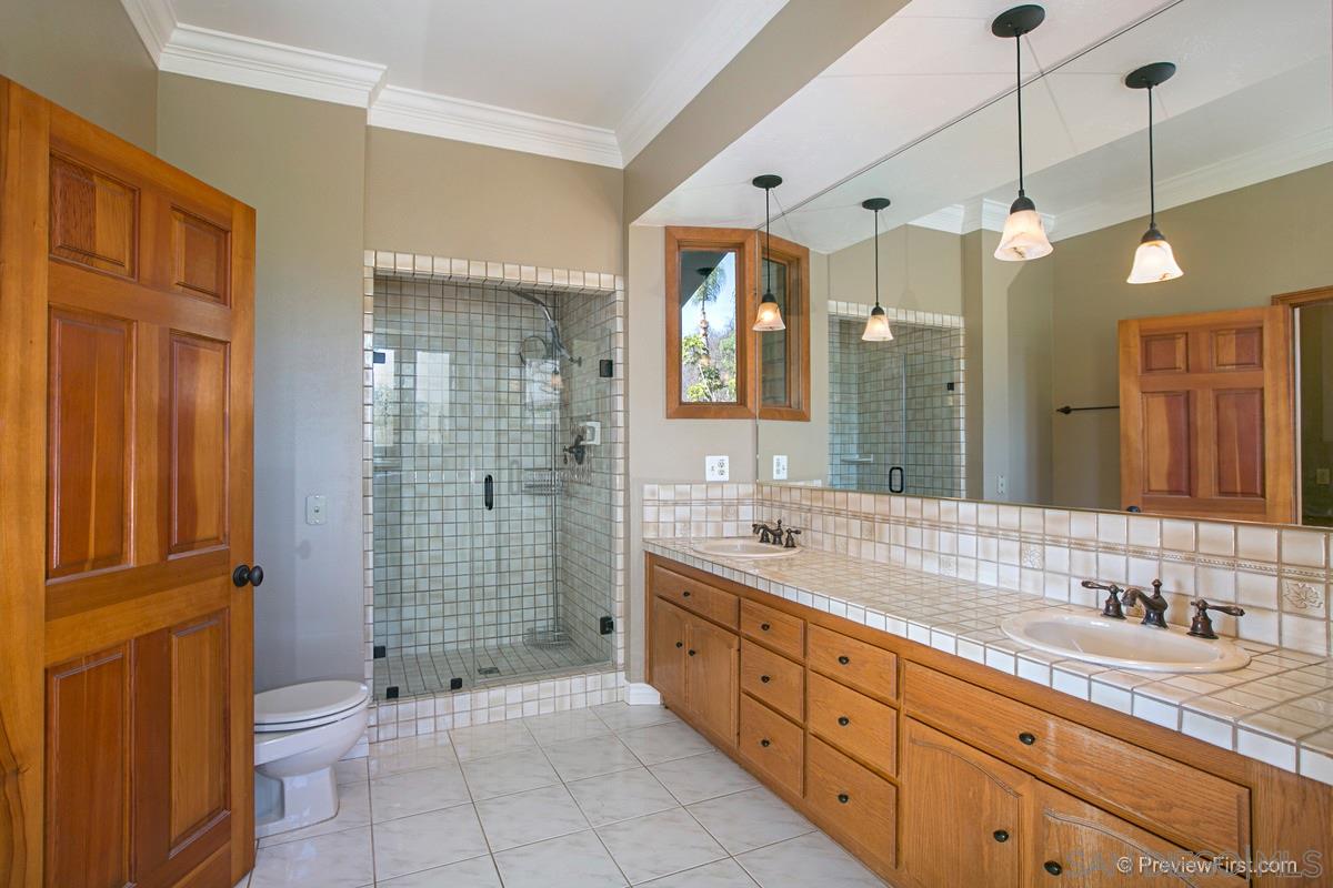 32419 Cole Grade Road Valley Center, CA 92082 - Photo 19 of 24