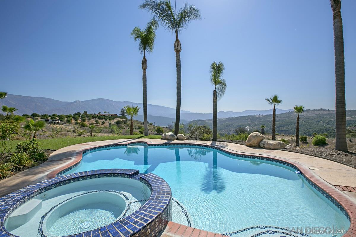 32419 Cole Grade Road Valley Center, CA 92082 - Photo 22 of 24