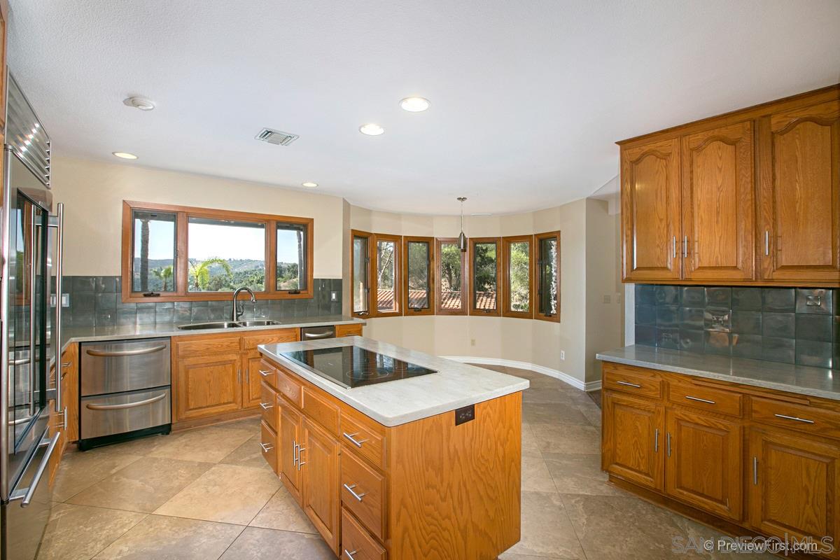 32419 Cole Grade Road Valley Center, CA 92082 - Photo 8 of 24