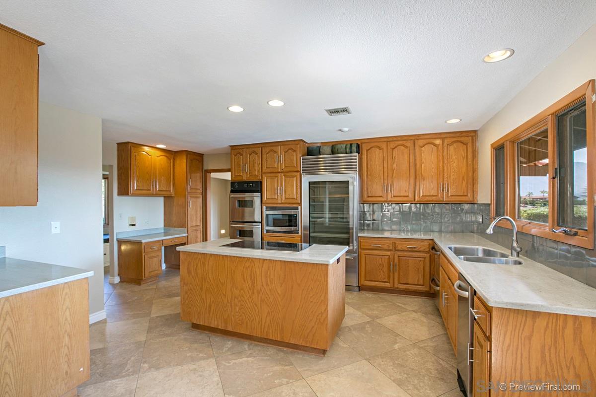 32419 Cole Grade Road Valley Center, CA 92082 - Photo 9 of 24