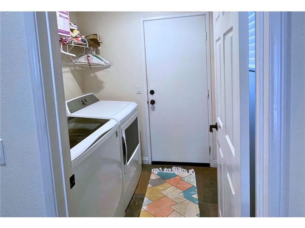 4484 Brisbane Way, Unit 3 Oceanside, CA 92058 - Photo 13 of 36