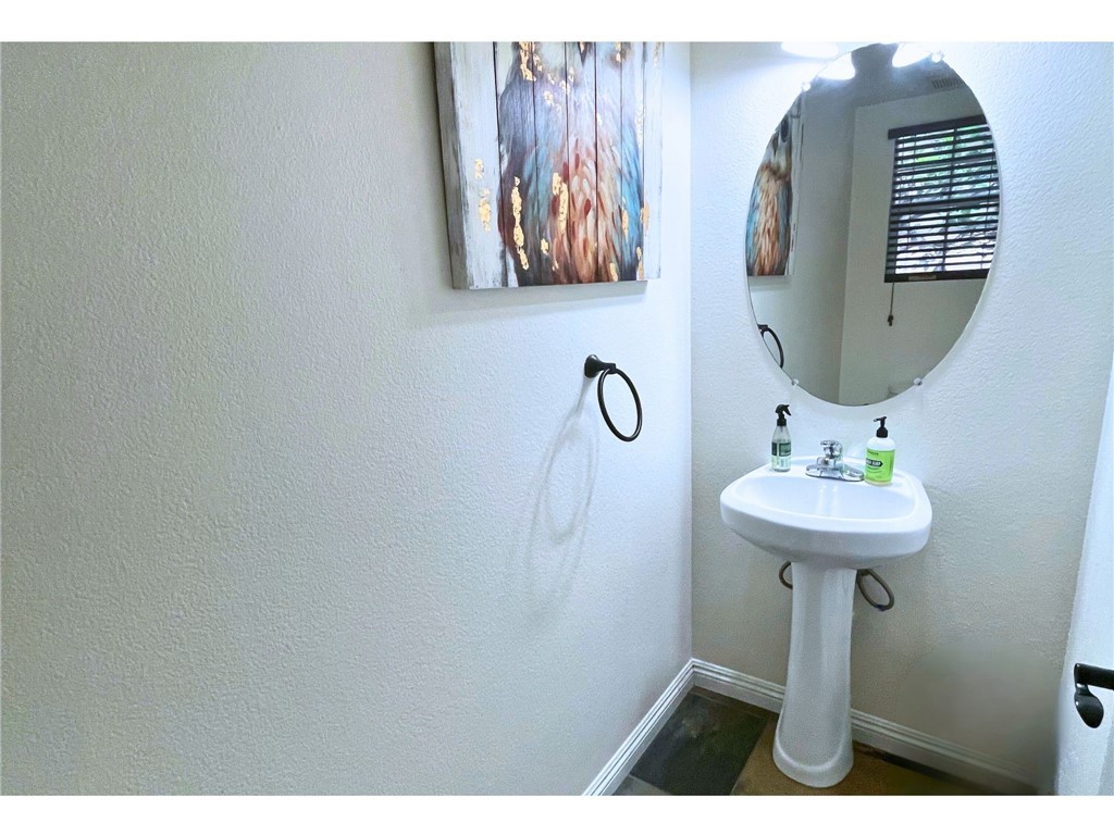 4484 Brisbane Way, Unit 3 Oceanside, CA 92058 - Photo 15 of 36