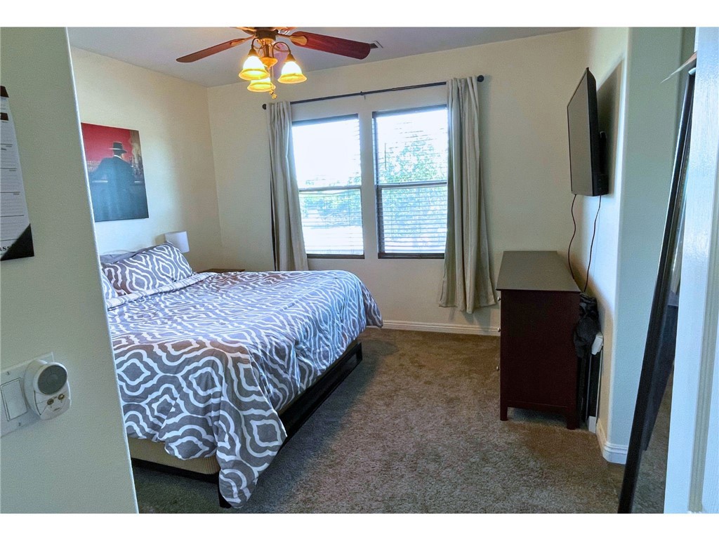 4484 Brisbane Way, Unit 3 Oceanside, CA 92058 - Photo 17 of 36