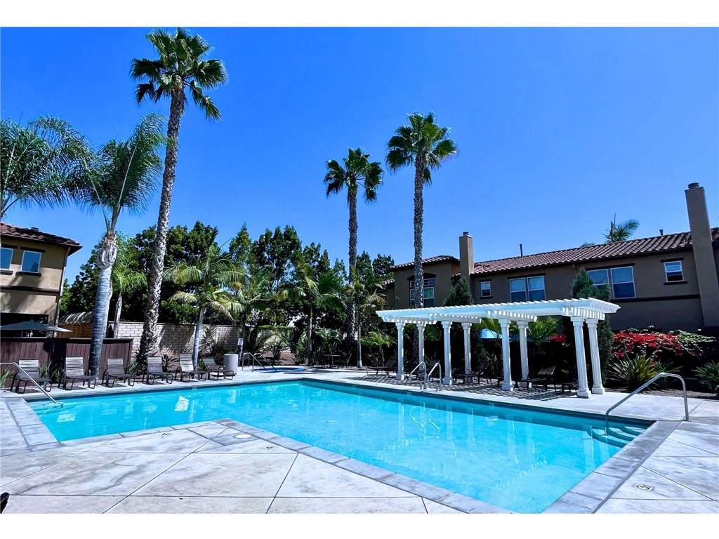 4484 Brisbane Way, Unit 3 Oceanside, CA 92058 - Photo 35 of 36