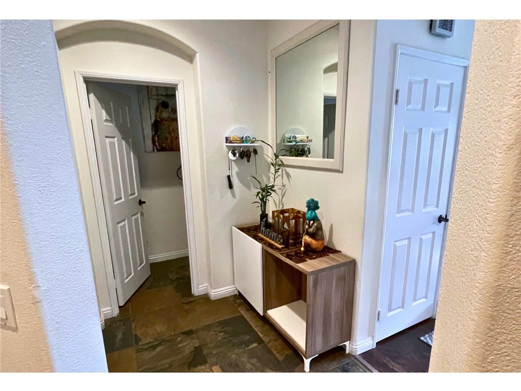 4484 Brisbane Way, Unit 3 Oceanside, CA 92058 - Photo 6 of 36