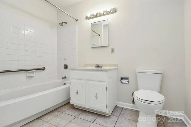 $1,180 | 6121 Heathstone Lane, Unit B, Charlotte, NC 28210