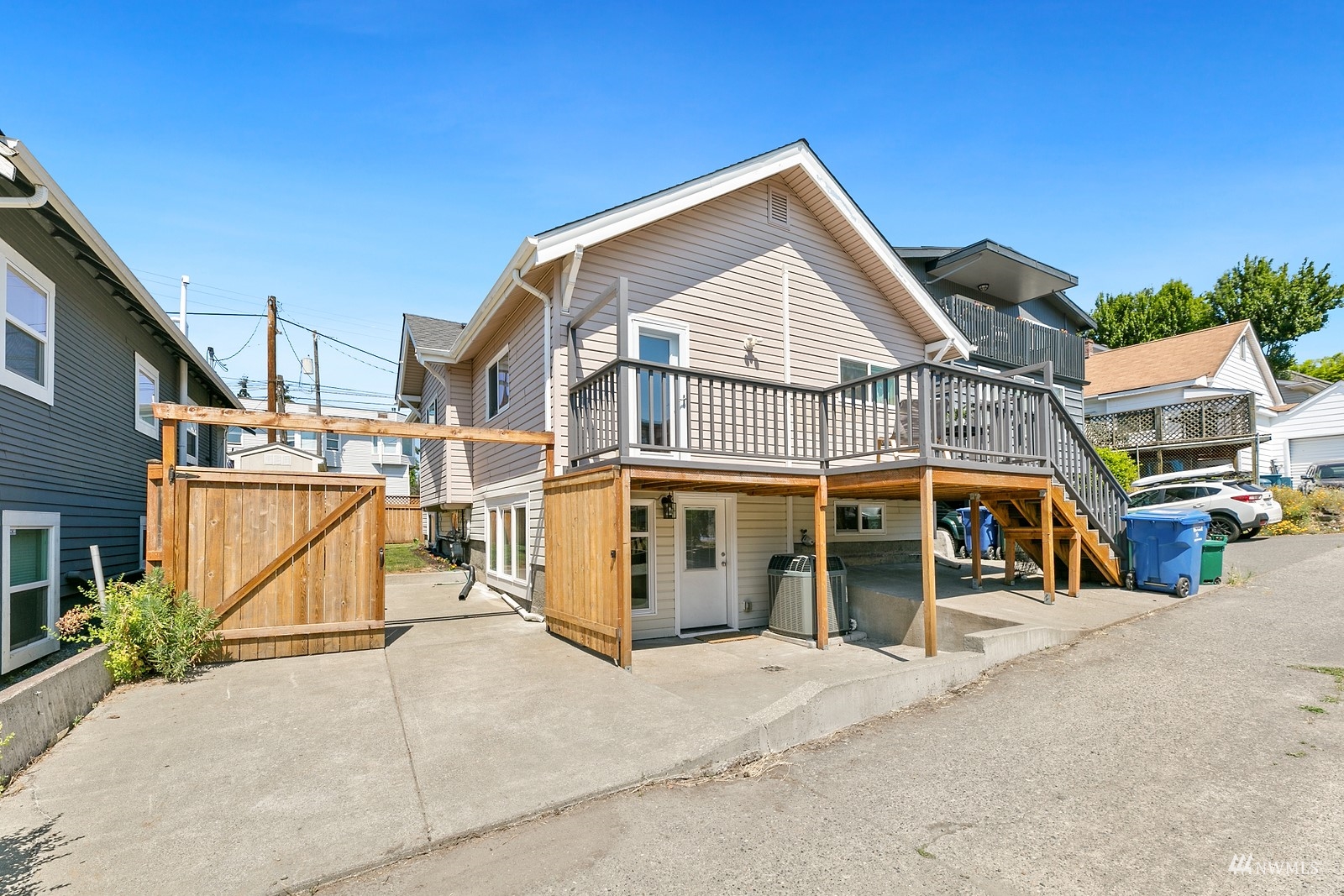 363 Northwest 50th Street Seattle, WA 98107 - Photo 26 of 32
