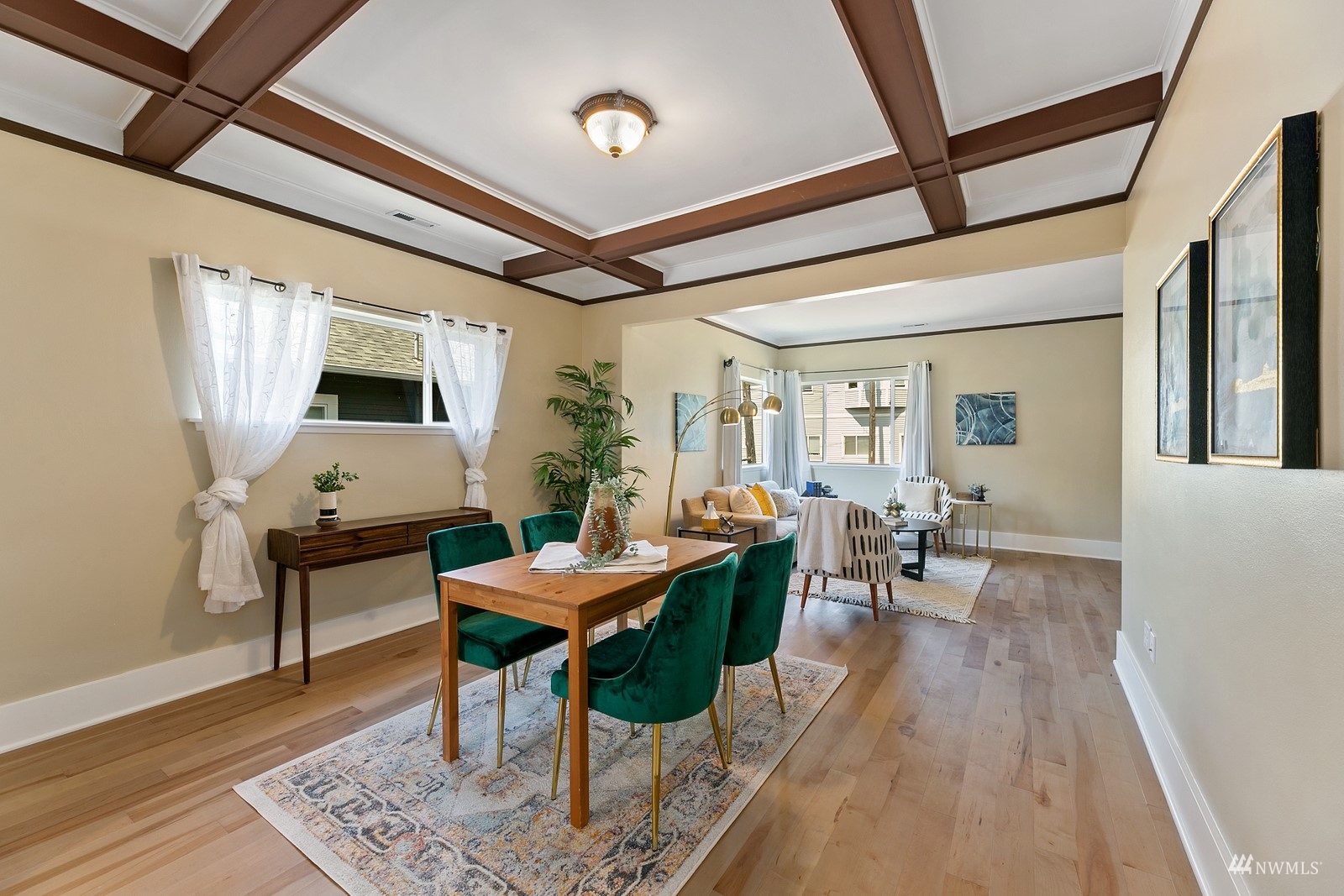 363 Northwest 50th Street Seattle, WA 98107 - Photo 5 of 32