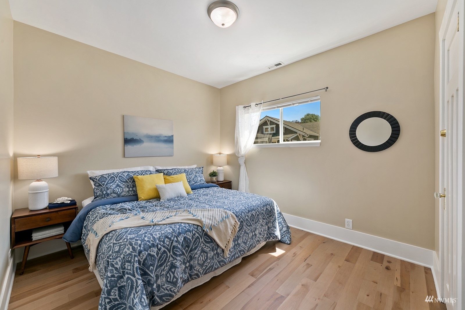 363 Northwest 50th Street Seattle, WA 98107 - Photo 9 of 32
