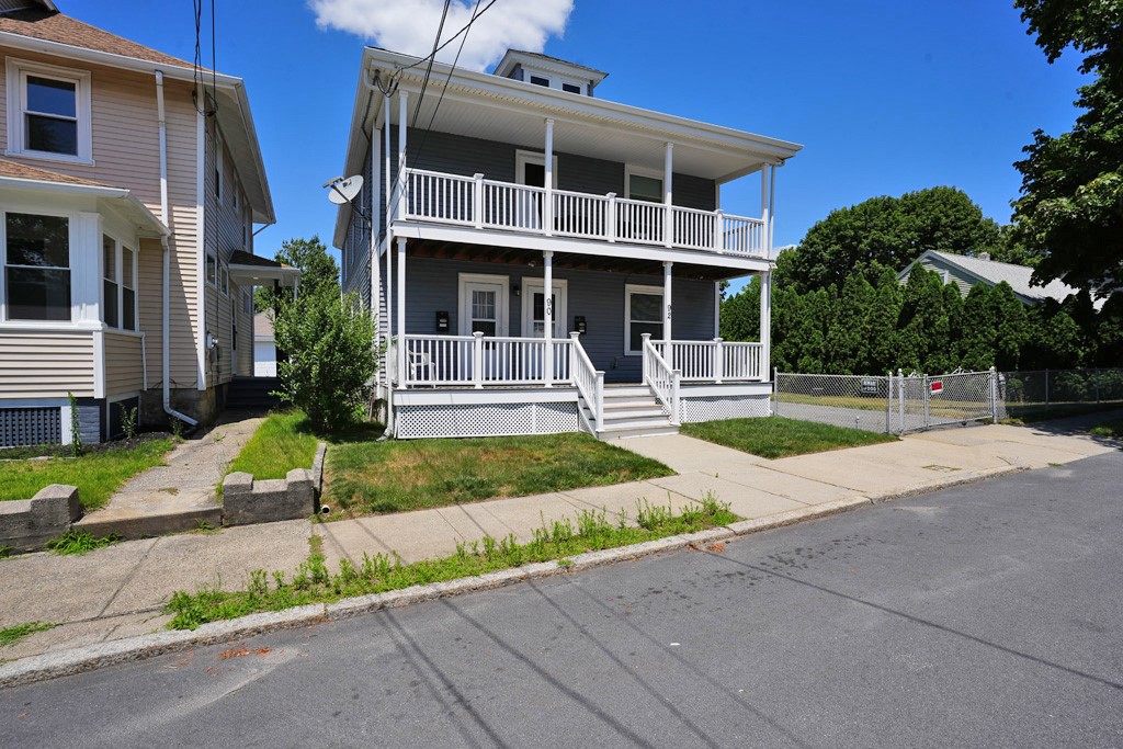90 Warwick Street Woonsocket, RI 02895 - Photo 4 of 15 Gallery Image 4