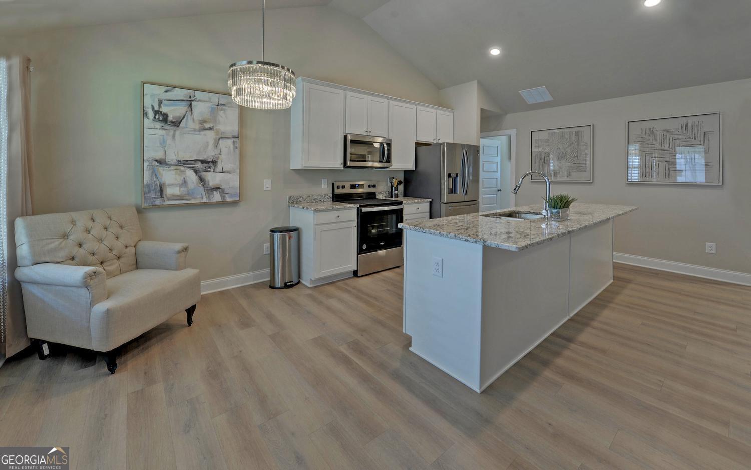 155 Joseph Lane Hartwell, GA 30643 - Photo 10 of 42