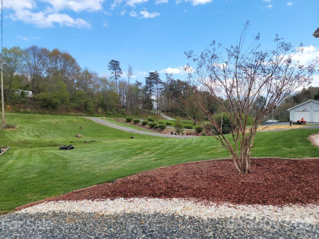 274 Snelson Road Alexander, NC 28701 - Photo 3 of 20 Gallery Image 3