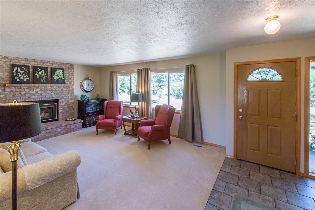 2011 West Antler Road Deer Park, WA 99006 - Photo 3 of 20 Gallery Image 3