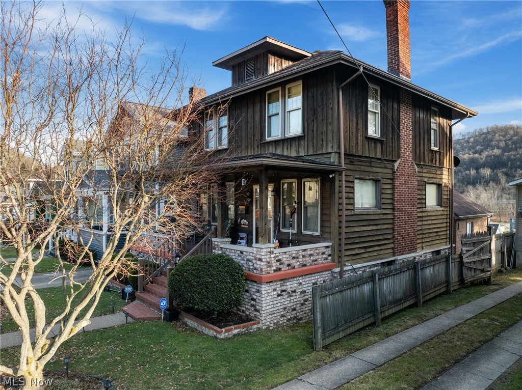 13 Prospect Street Bridgeport, OH 43912 - Photo 4 of 28