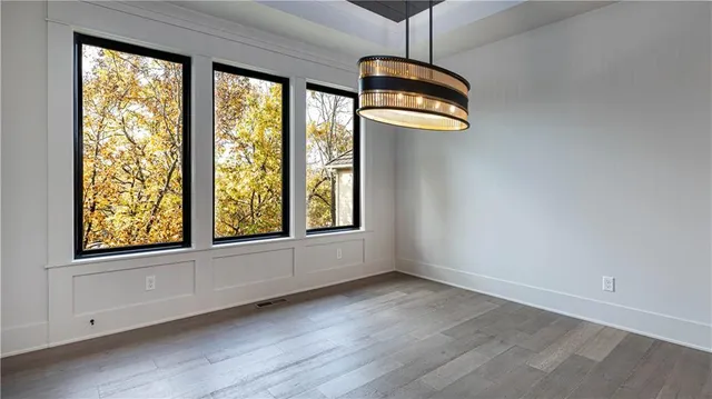 $725,000 | 111 Teton Ridge, Lake Winnebago, MO 64034