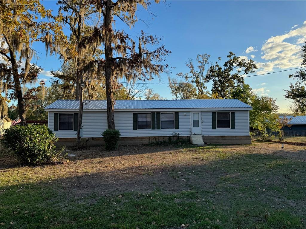 131-127 Hall Subdivision Road Montgomery, LA 71454 - Photo 1 of 24 Gallery Image 1