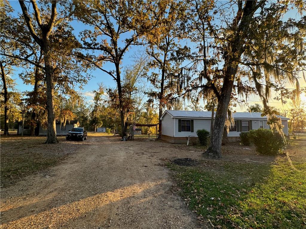 131-127 Hall Subdivision Road Montgomery, LA 71454 - Photo 3 of 24 Gallery Image 3