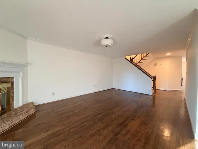 $4,200 | 6353 Brampton Court, Alexandria, VA 22304