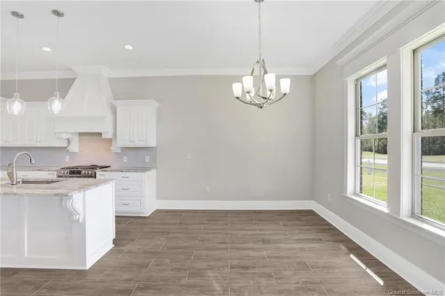 $665,000 | 6508 White Oleander Circle East, Lake Charles, LA 70605