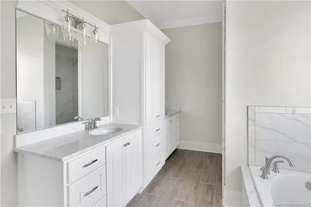 $665,000 | 6508 White Oleander Circle East, Lake Charles, LA 70605